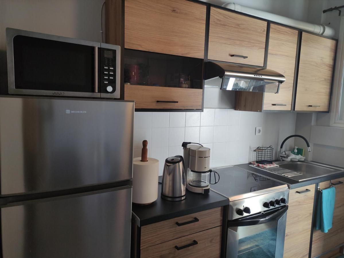 Love Truth Life Apartment พีเรียส ภายนอก รูปภาพ