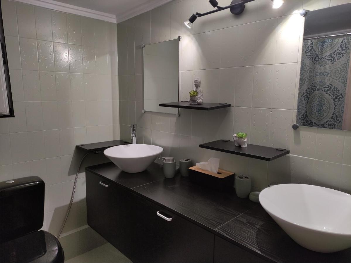 Love Truth Life Apartment พีเรียส ภายนอก รูปภาพ